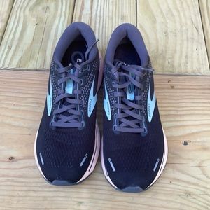 Women’s Brooks ghost 14